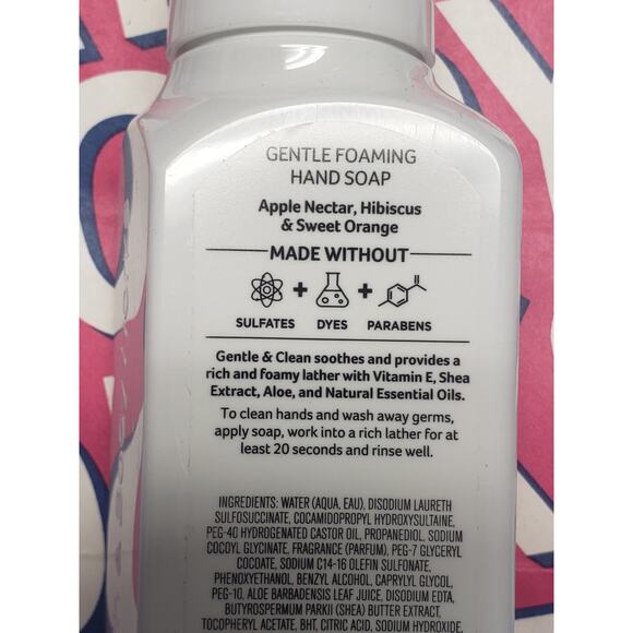 BBW Gentle & Clean Apple Hibiscus Foaming Hand Soap - Picture 2 of 2